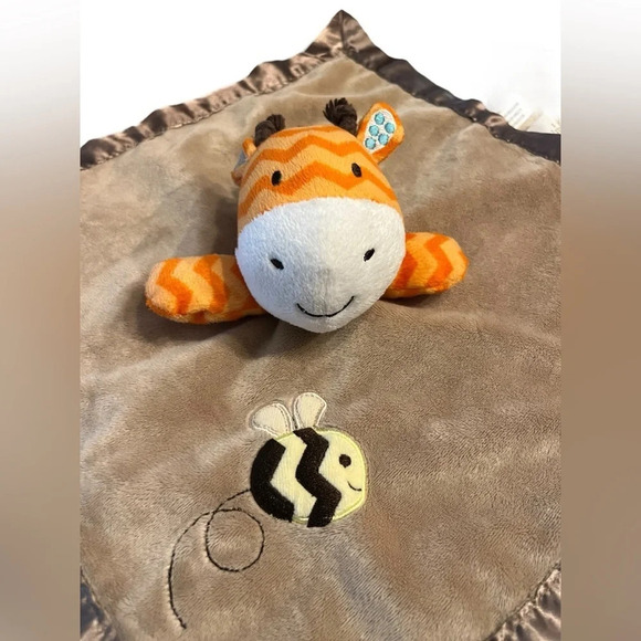 Giraffe bee lovey security blanket Circo Target brown tan orange satin p… - Picture 4 of 5